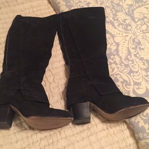 Splendid Tall below knee black suede boots.